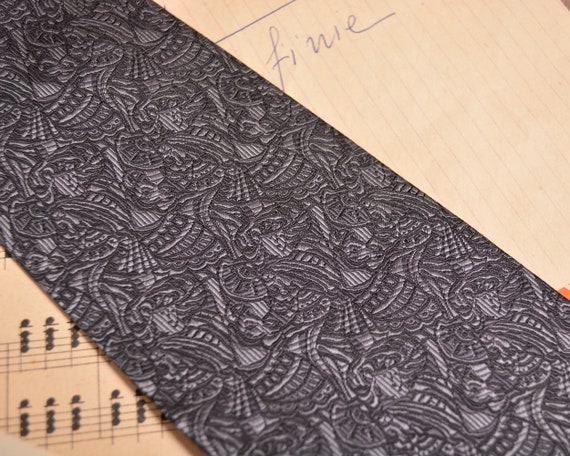 Optical Illusion Pattern Gray Formal Necktie | Ho… - image 4