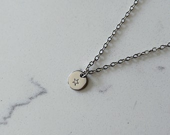 Star Charm Disc Necklace | Custom Hand Stamped Star North Star Pendant | Dainty Simple North Star Necklace Engraved Gifts for Her Him | Star