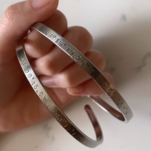 Metal cuffs 2024