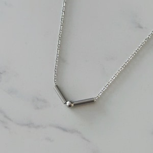 Benutzerdefinierte Morse-Code-Anfangshalskette | Morse-Code Geheime Nachricht Halskette Edelstahl Perlenschmuck | Geschenke für sie Herren Halskette Liebe