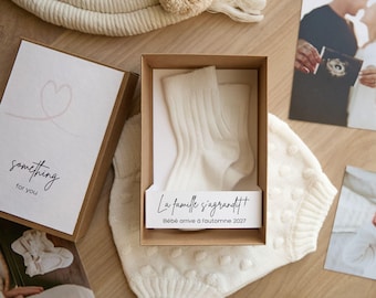 Pregnancy Announcement box Grandparents, Pregnancy Reveal to family with Crochet Toy, Personalized Baby Announcement
