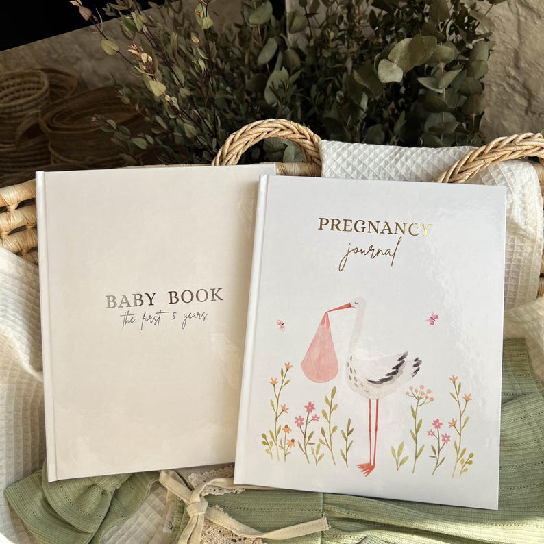 Pregnancy Journal, Pregnancy Announcement Gift for first time moms, book for pregnant Expecting Mom Gift, Baby Journal for first time mom image 20