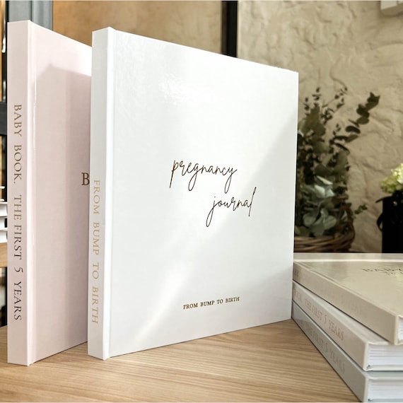 Pregnancy Journal, Pregnancy Announcement Gift for first time moms, book for pregnant Expecting Mom Gift, Baby Journal for first time mom