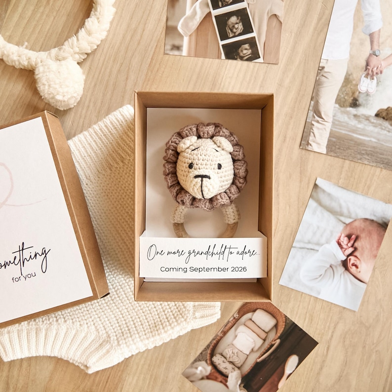 Pregnancy Announcement grandparents, Pregnancy reveal Baby Announcement Box image 13