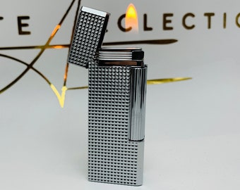 Deluxe Flint Lighter, Dimpled Silver flip top side grind refillable butane adjustable flame