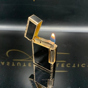 High Class Lighter Refillable Flip Top With Side Grind Flint Cool Black Gold Butane