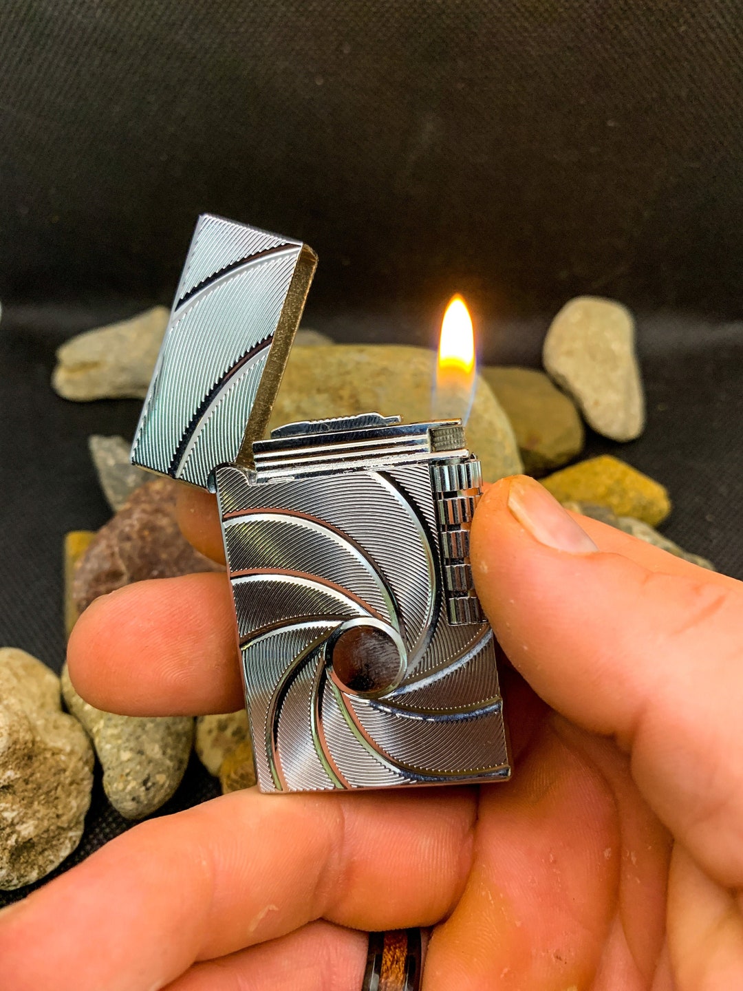 Cool Flint Lighter Silver Stainless Steel, Refillable Flip Top Side
