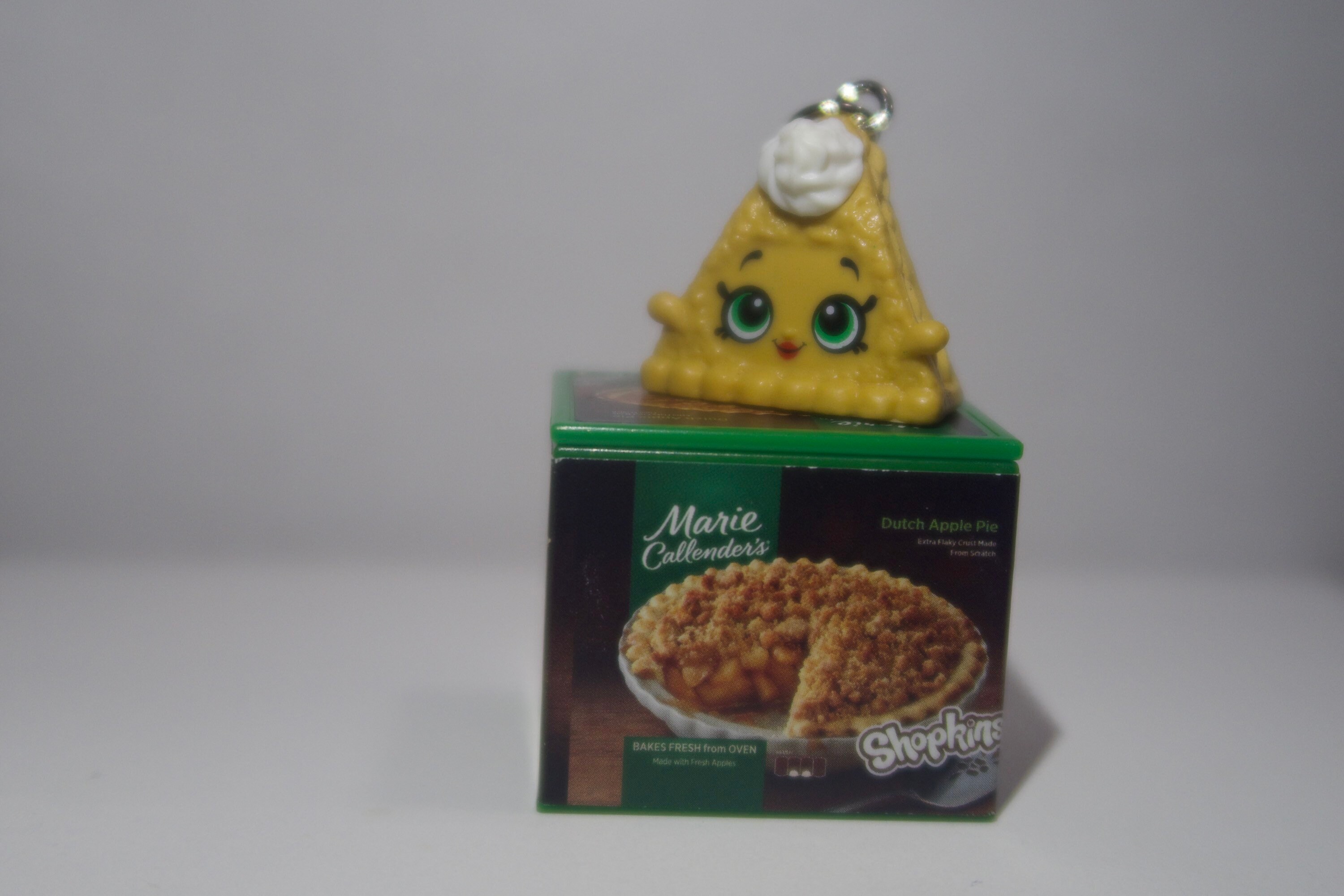 Marie Callenders Dutch apple pie keychain. Etsy