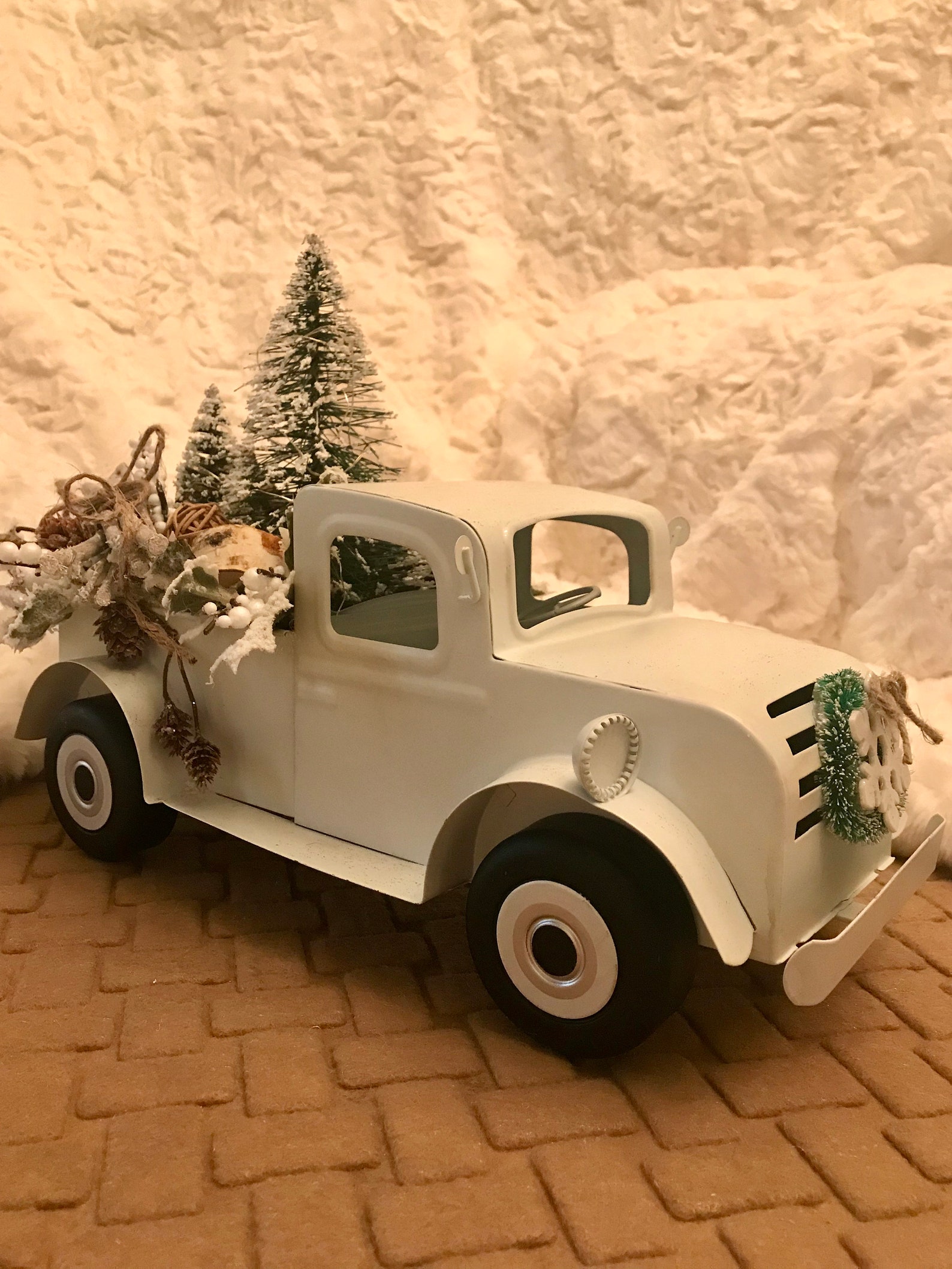 Winter White Metal Truck Farmhouse Truck Pickup Truck With Etsy