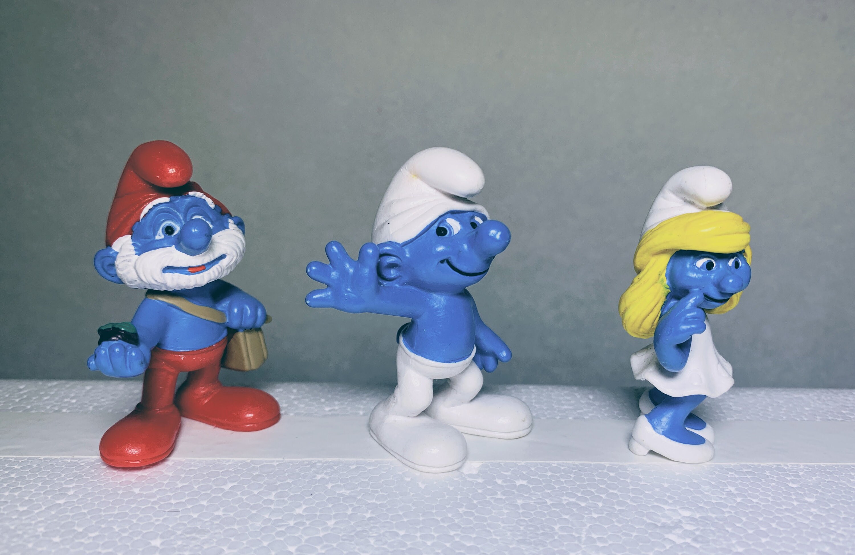 Schtroumpf SOCLE - 40202 RAMONEUR - Heureuse Année - TBE (Smurf Puffi Pitufo