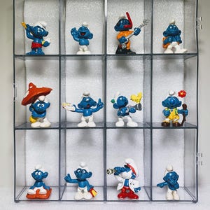 VETERAN-1205 Pre-owned Vintage Smurf Figures Veteran Smurfs Collection Peyo Schleich Bully Toy Schtroumpf Figurine (Price by the unit)