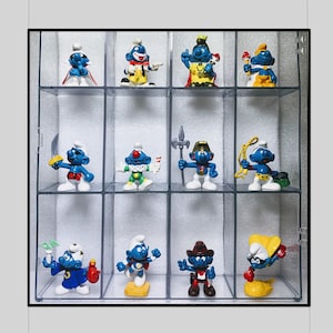 DISGUISED-1203 Uit de collectie generieke smurfenserie - DISGUISED Smurfs-thema Tweedehands vintage smurfen Peyo Schleich-beeldje Schtroumpf