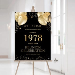 Modern Class Reunion Welcome Sign, Any class any year Reunion Welcome Board, 50 year High School Reunion Sign, Minimalist Reunion Decoration