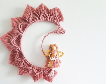 Macrame Moon with Doll, Wall Hanging, Moon Decor, Wall Art Hanging, Girl&#39;s room, Nursery Room Decoration, Macrame Art, Macrame angel