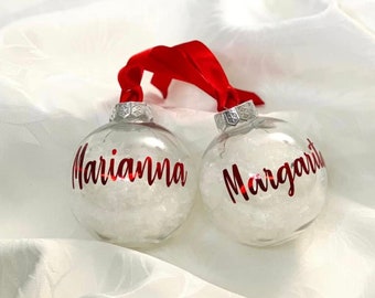パーソナライズされた名前入りクリスマスオーナメント