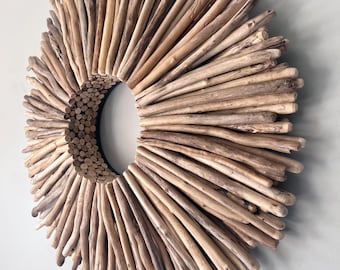 Large Driftwood Sunburst Wreath: Handmade Beach Wall Decor (29")