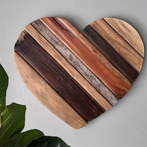 15&quot; Handmade Driftwood Reclaimed Wooden Heart Beach Wall Art Heart-Shaped Coastal Beach Entryway Wall Décor Realtor Housewarming Gift