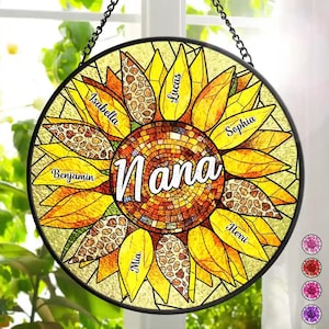 Family Sunflower Stained Glass Suncatcher, Personalized Birth Month Flower Grandma Garden, Mother&#39;s Day, Gift For Mom, Grandma, Nana, Mimi
