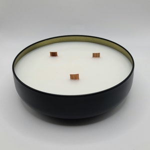 Big 16 oz Tin Candle image 2