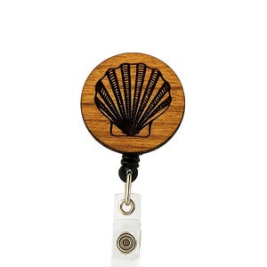 Calico Scallop Seashell Badge Reel – Wooden Laser Engraved ID Holder, Ocean Lover and Beach Gift