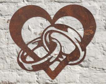 Rustic Metal Heart with Rings Wall Art Sculpture