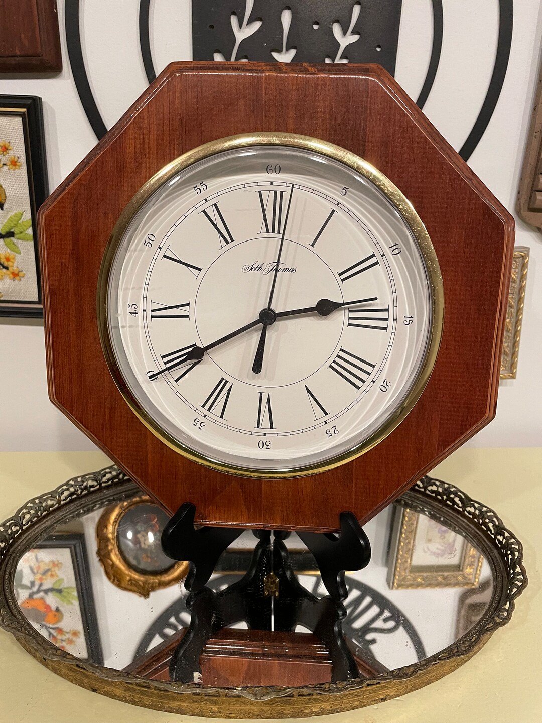 Vintage Seth Thomas Quartz Face Analog Wood Brass Wall Clock Office