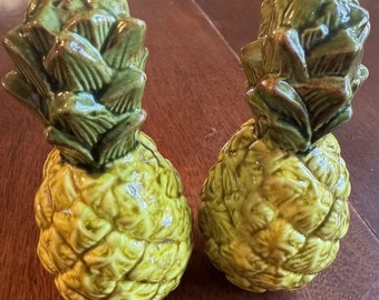 Large Pineapple Salt And Pepper Shakers Boho Hippy Chic Beach Vintage D4:1