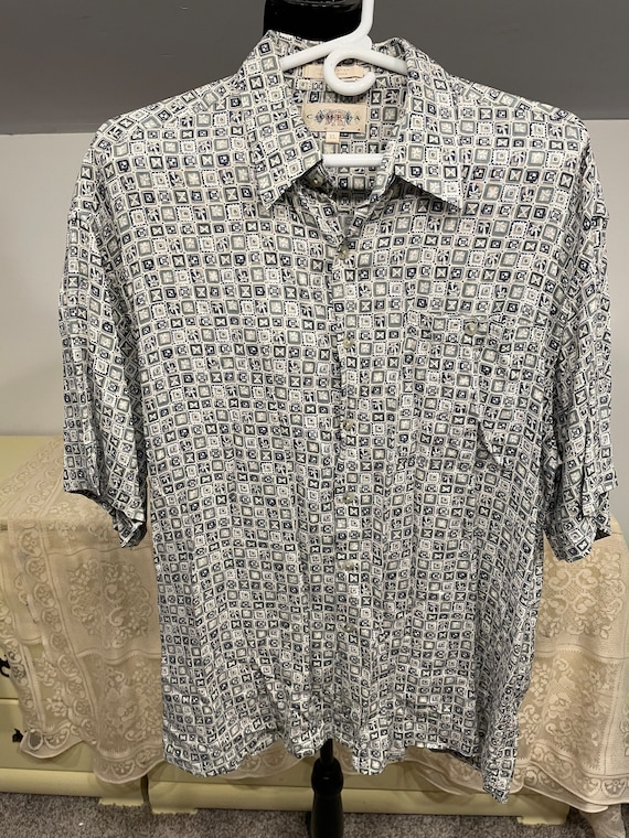 Louis Vuitton Men's XL Monogram Bandana Blue Button Down Short Sleeve Shirt