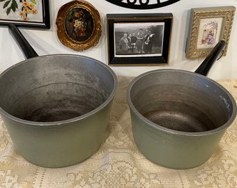 Vintage Set Cast Aluminum Regal Pots With Handles Avocado Green Retro Kitchen Cookware Grannycore Pots Soup Cast Aluminum