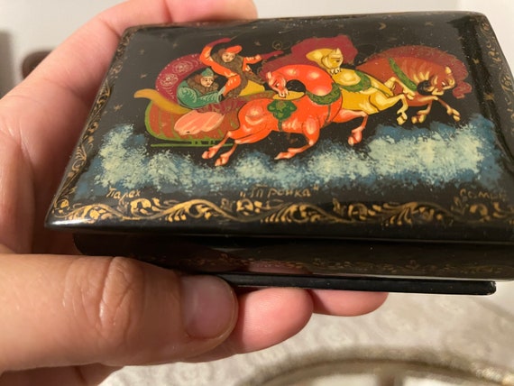 Vintage Russian Trinket Box Palekh Miniature Hand… - image 5