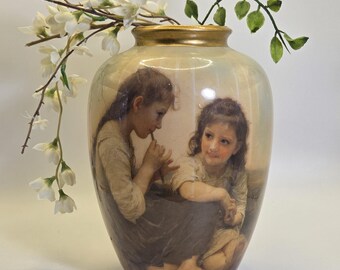 House of Lloyd "Friends for Ever" 8" Porcelain Vase Gold Trim