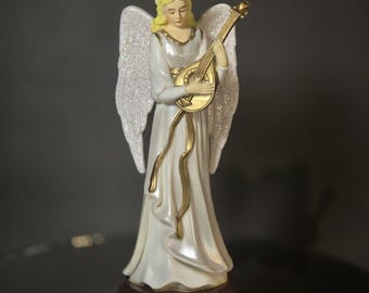 Vintage Enesco 6.5" Angel Figurine White / Gold Robe Playing Lute Music Box