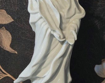 HOMCO Porcelain Goddess Figurine # 1426 Guan Yin Mother of Mercy Blanc de Chine