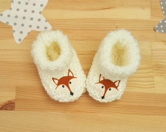 Wool baby booties