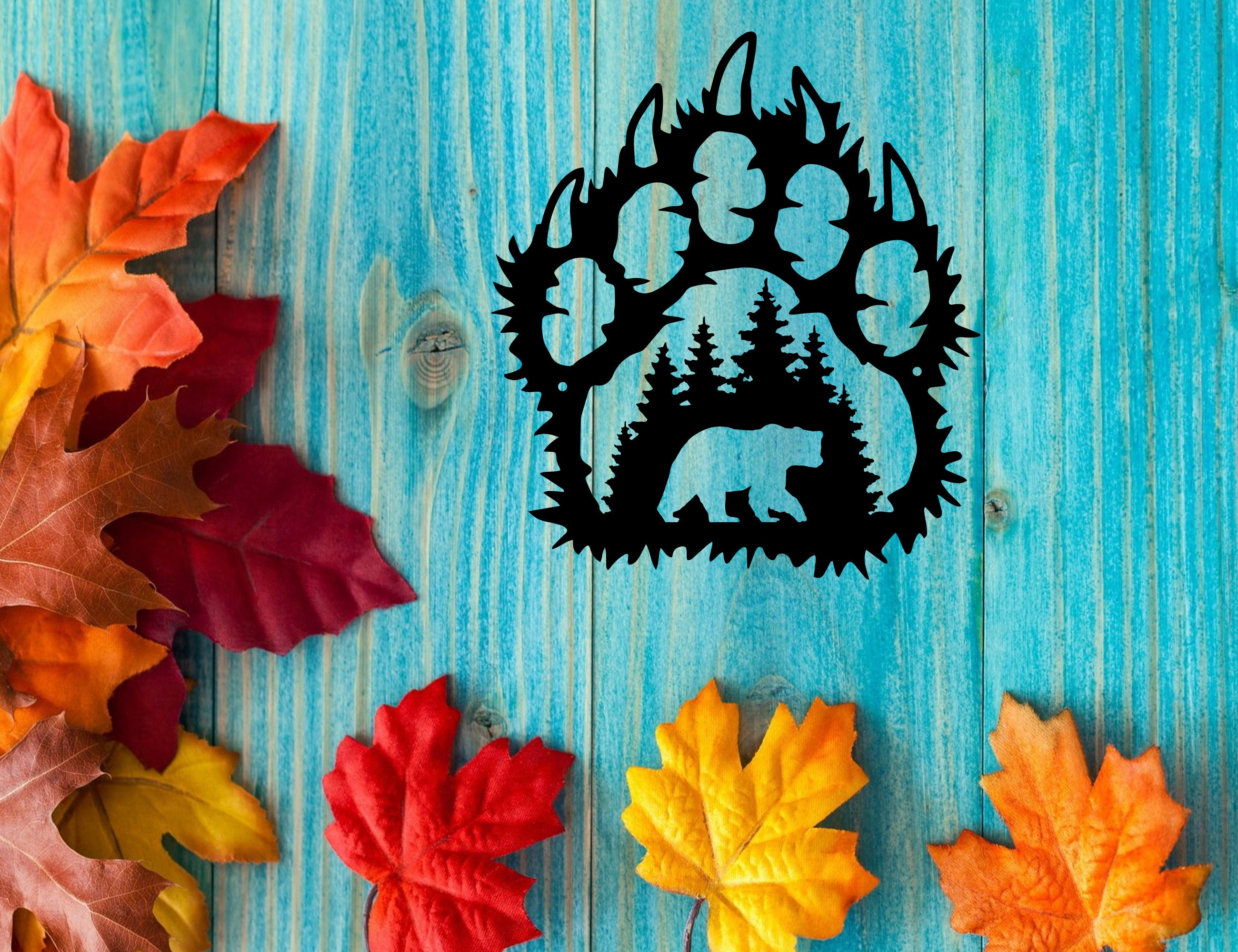Grizzly Paw with Bear & Tress Grizzly Paw with Bear & Tress