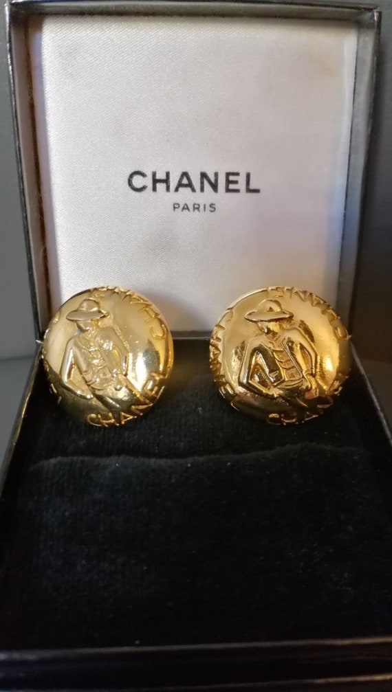 CHANEL earrings
