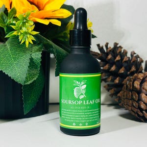 Graviola Leaf (Soursop) Herbal Tincture 100% Organic Ingredients  Handcrafted, Dry Skin, Hair Moisturizing, In Glass Bottles