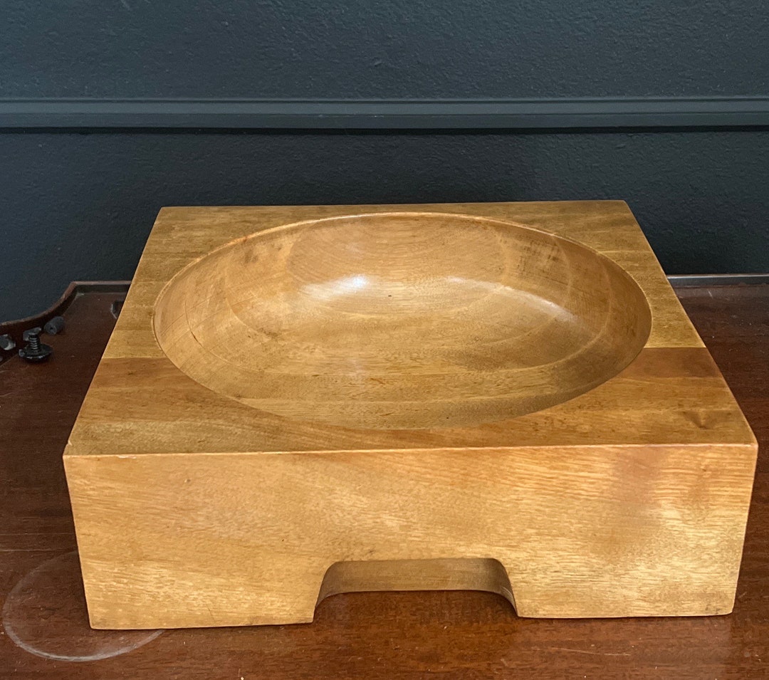 Vintage Wooden Square Bowl With Round Center 11x11x4 . Beautiful