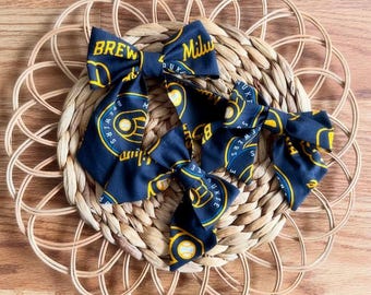 Milwaukee Brewers MLB Sailor Hair Bow/Scrunchie Head Band