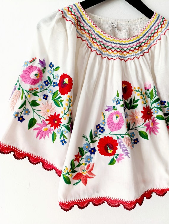 1970's hand embroidered Hungarian blouse folklore… - image 4
