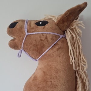 Macrame Style Tack – Lilac Hobby Horse Halter – Handmade Stick Horse Bridle – Adjustable Halter for Hobbyhorse – Toy Horse Accessories