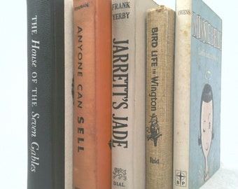 Set di libri vintage con titolo in primo piano / Giada di Jarrett / Frank Yerby / Set di libri decorativi vintage / Decorazione del libro / 5 Libro / Set