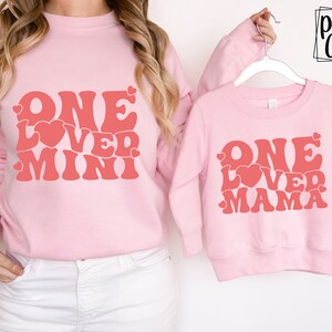 One Loved Mama Svg ,One Loved Mini Svg, Mama Mini Shirt , Valentine Shirt Svg , Mother's Day Svg, Gifts For Mom Svg, Svg For Cricut