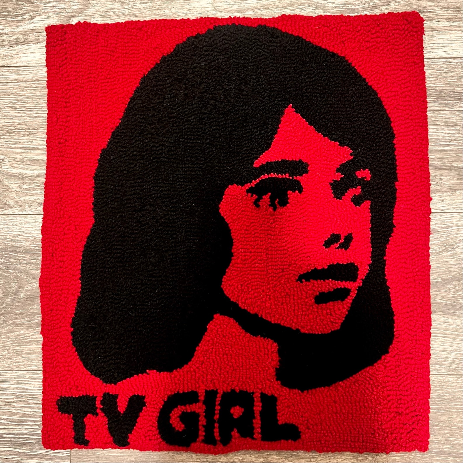 TV Girl Rug - Etsy