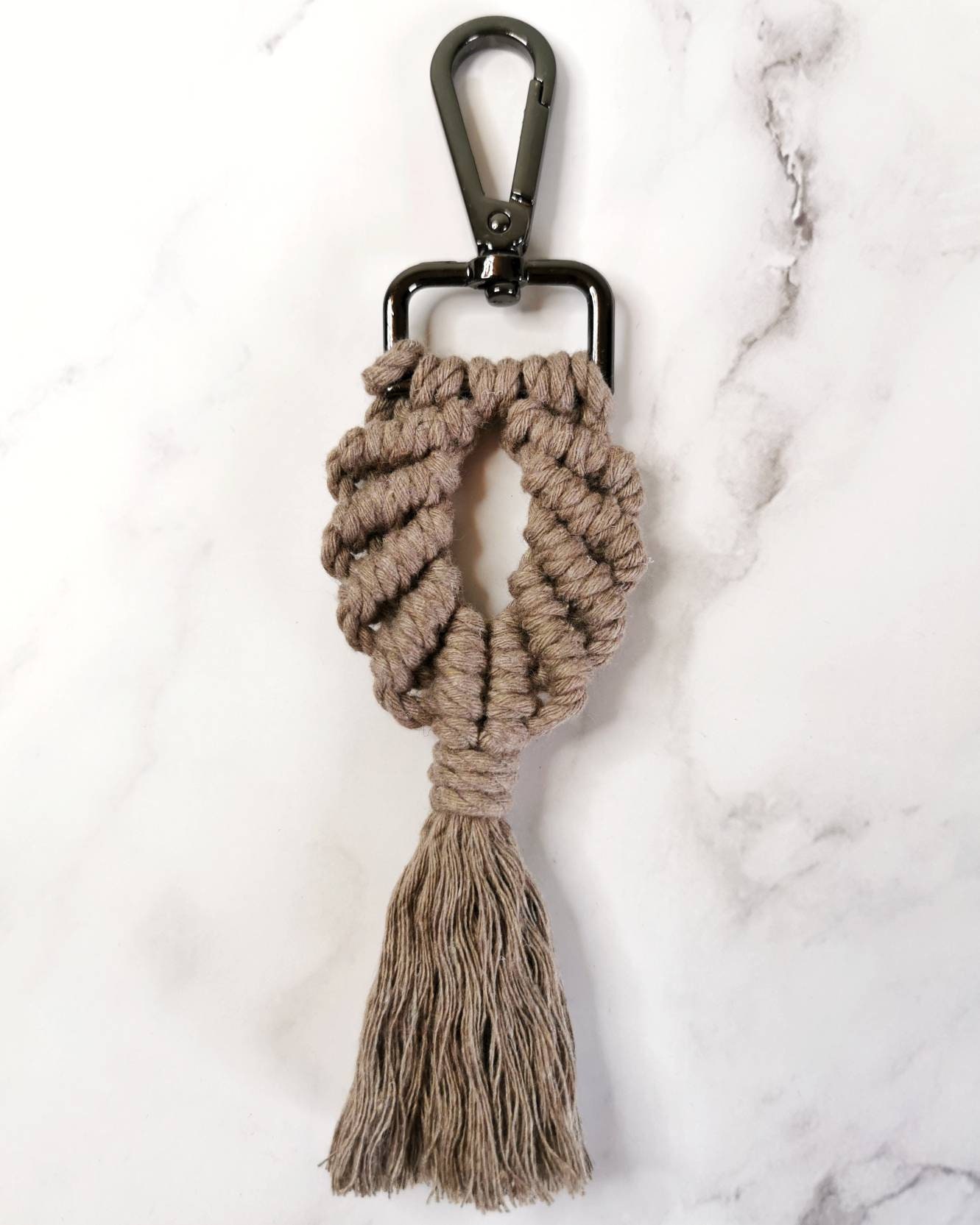 Macrame Tassel Keychain – Knot & Home