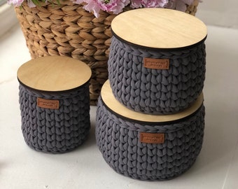 Baskets with lids, Handmade crocheted baskets, storage basket, gift basket, cosmetics baskets, organizer basket, grey, black basket