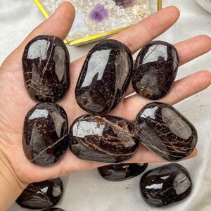 Raw Garnet Chunks Freeform , Red Garnet Stone , Raw Garnet Loose Stone , Real Garnet Crystal , Natural Garnet Crystals , Loose Gemstone