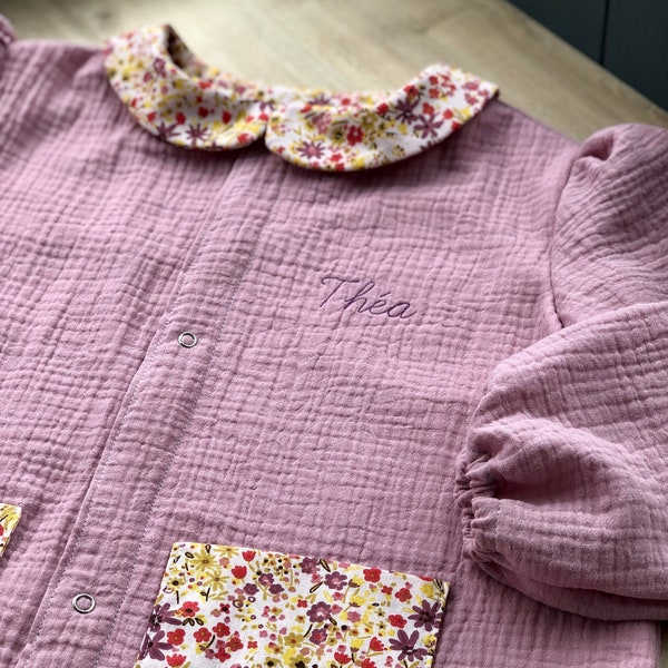 Blouse d'école maternelle personnalisable pour enfant avec ouverture devant