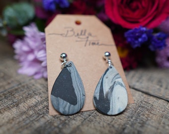 Teardrop handcrafted polymer clay earrings/Black & Gray/silver hypoallergenic closure