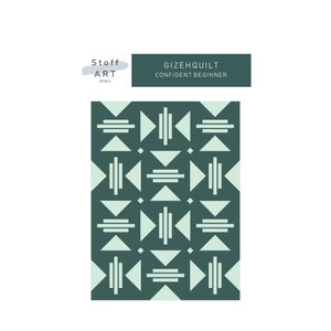 Könnte beinhalten: Ein geometrisches Quiltmuster in Grün und Hellgrün mit dem Text "GIZEHQUILT CONFIDENT BEGINNER" oben.